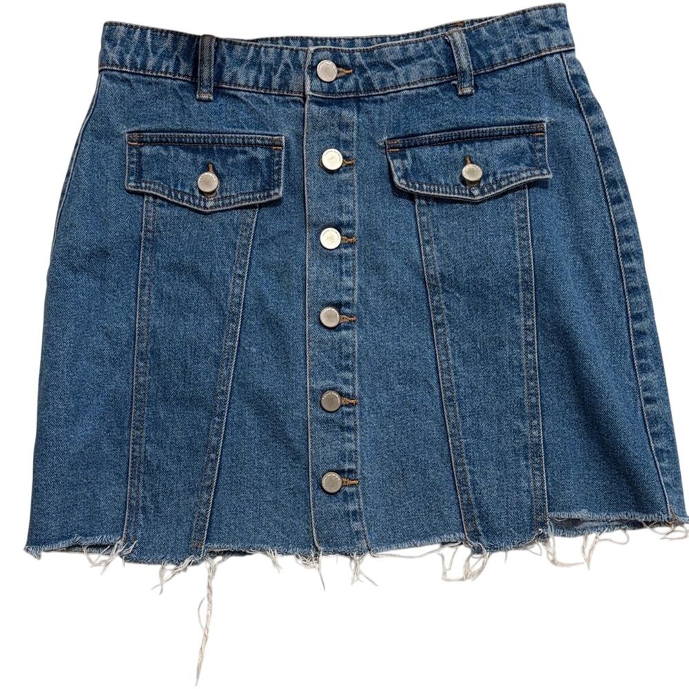 Zara Blue Denim Y2K Mini Skirt with Button Detail
